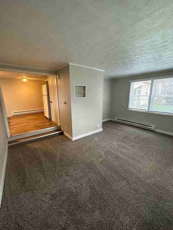 2415 N. 19th - Photo 3 of 25