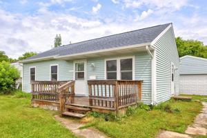 featured image of 2511 Needham St