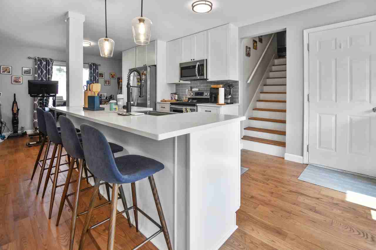 1422 Amy Ave - Photo 5 of 22