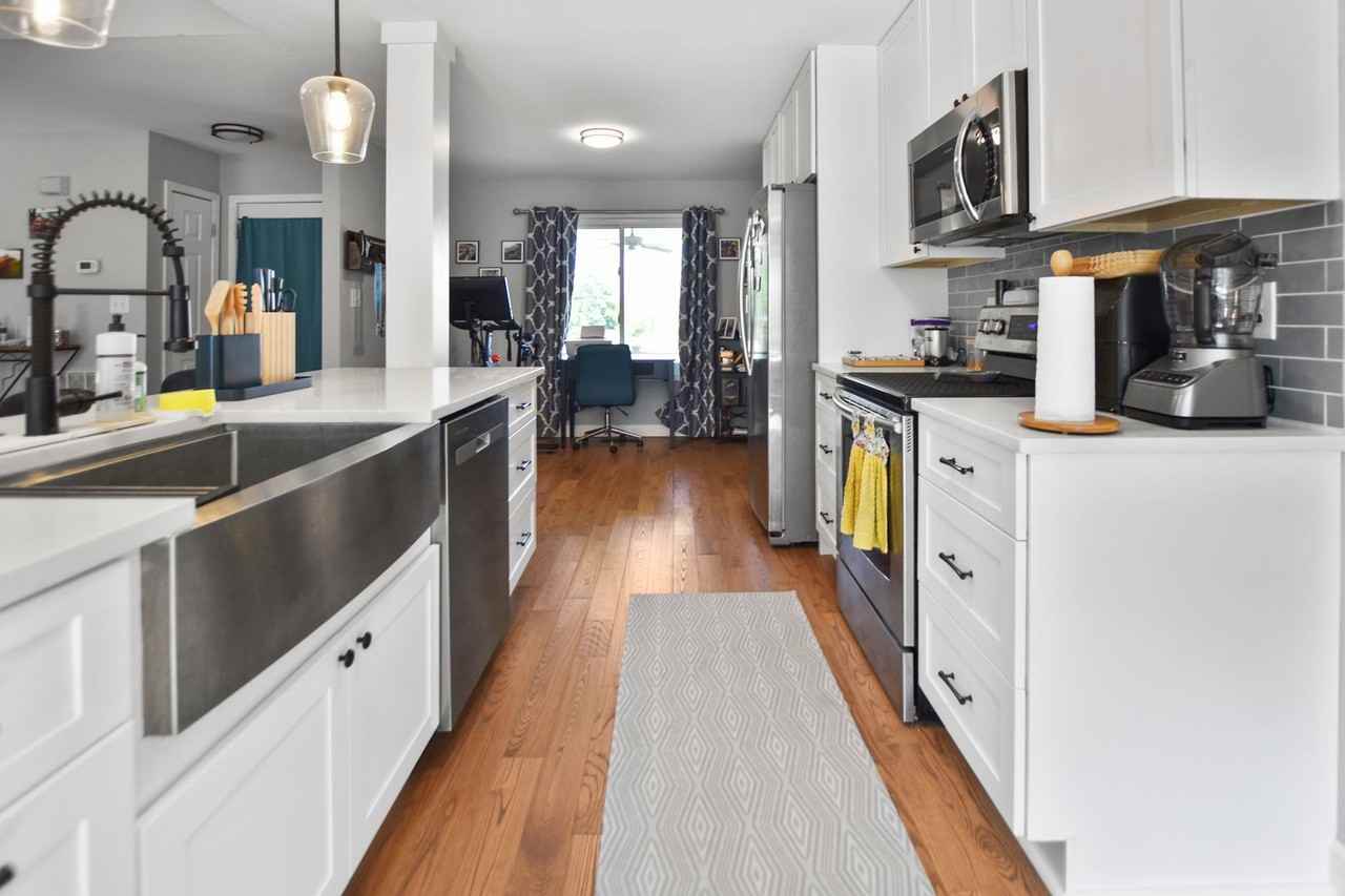 1422 Amy Ave - Photo 6 of 22