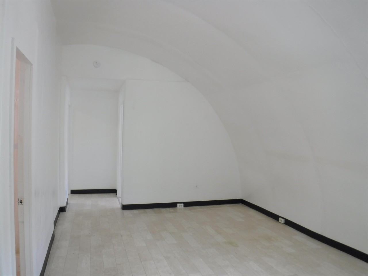 WCV - Jade - Photo 2 of 10