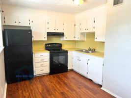 featured image of 302 Houston St