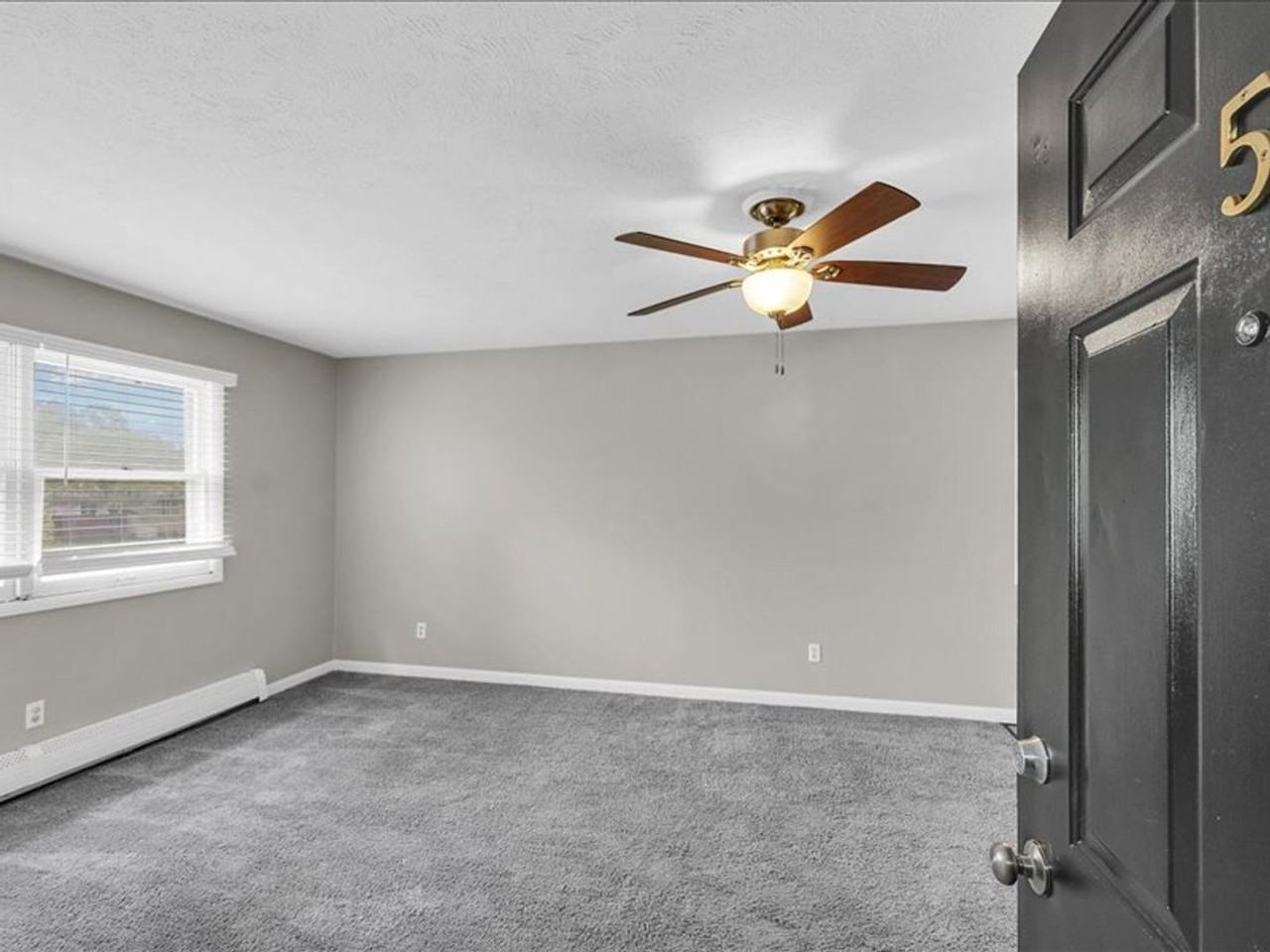 333 Riley Drive - Photo 2 of 15