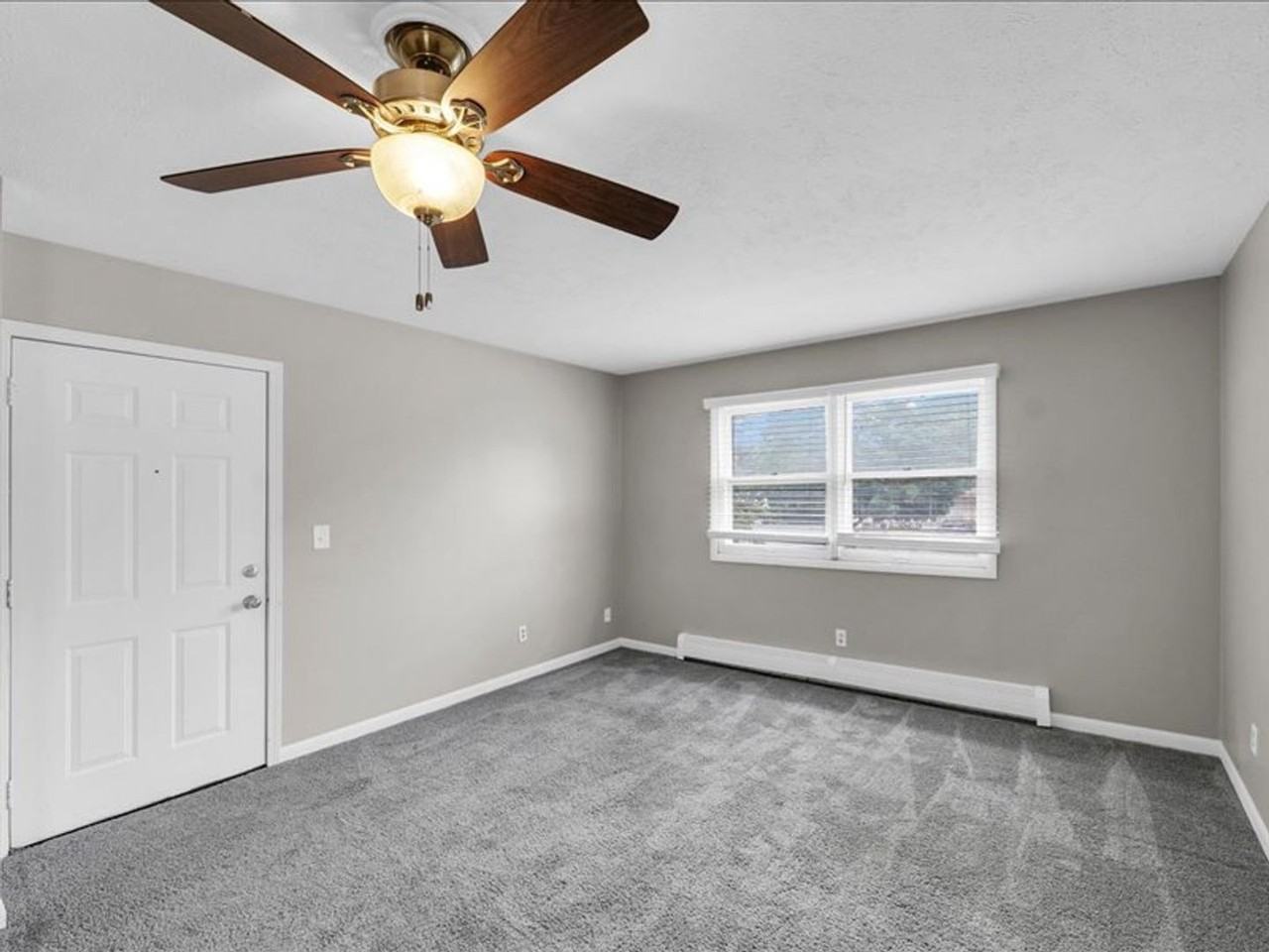 333 Riley Drive - Photo 4 of 15