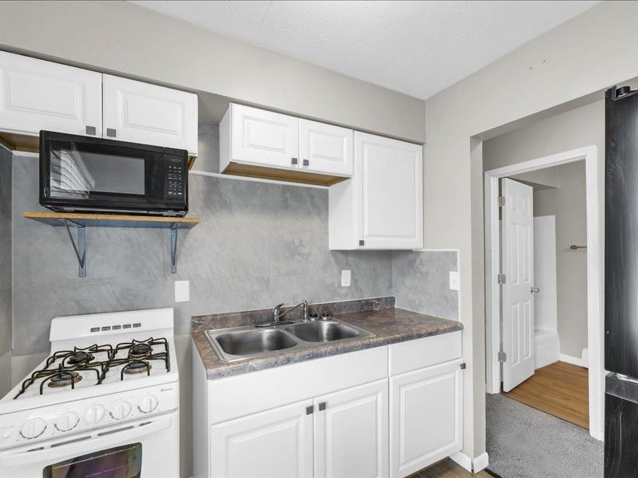 333 Riley Drive - Photo 7 of 15