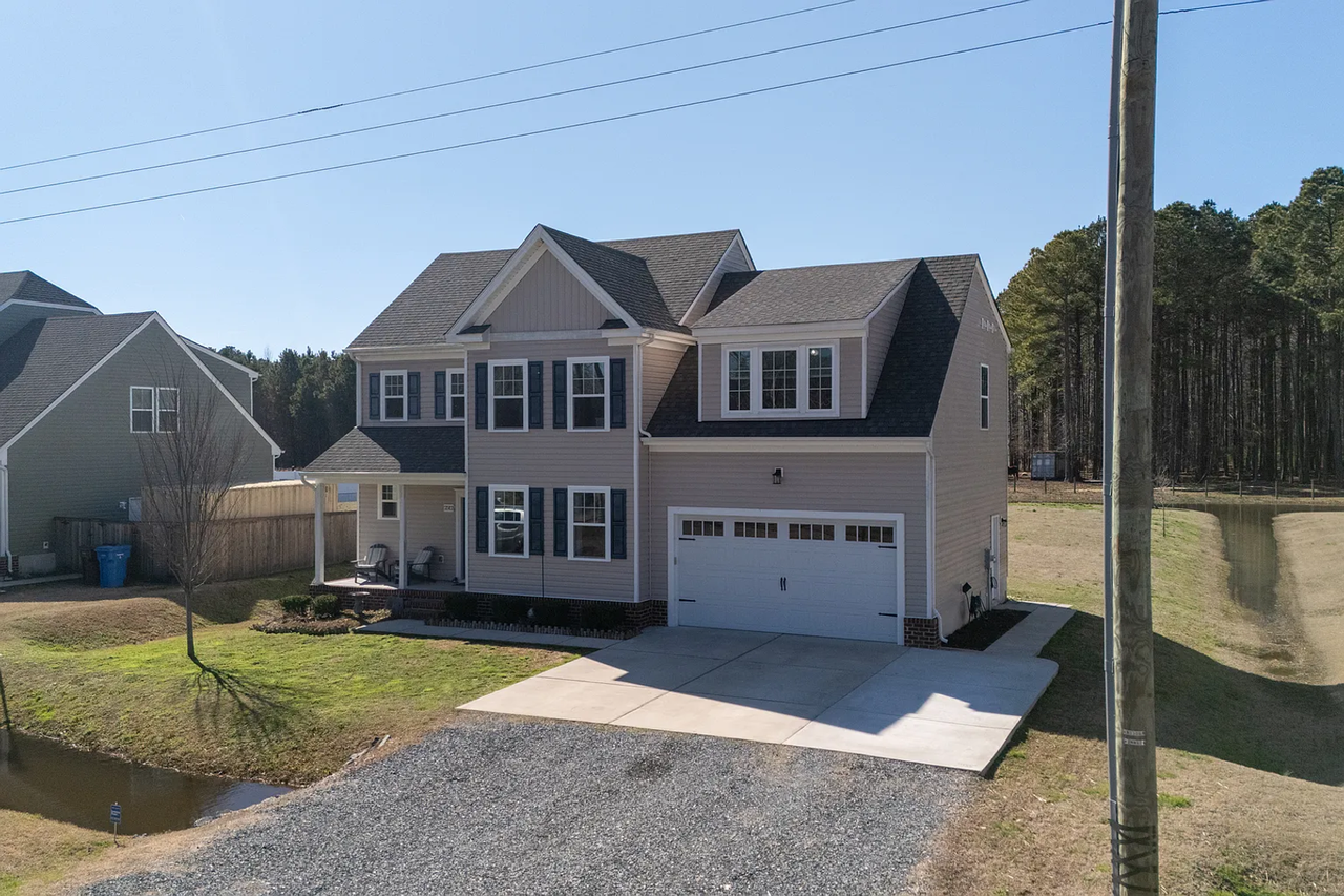 2512 Seven Eleven Rd - Photo 2 of 50