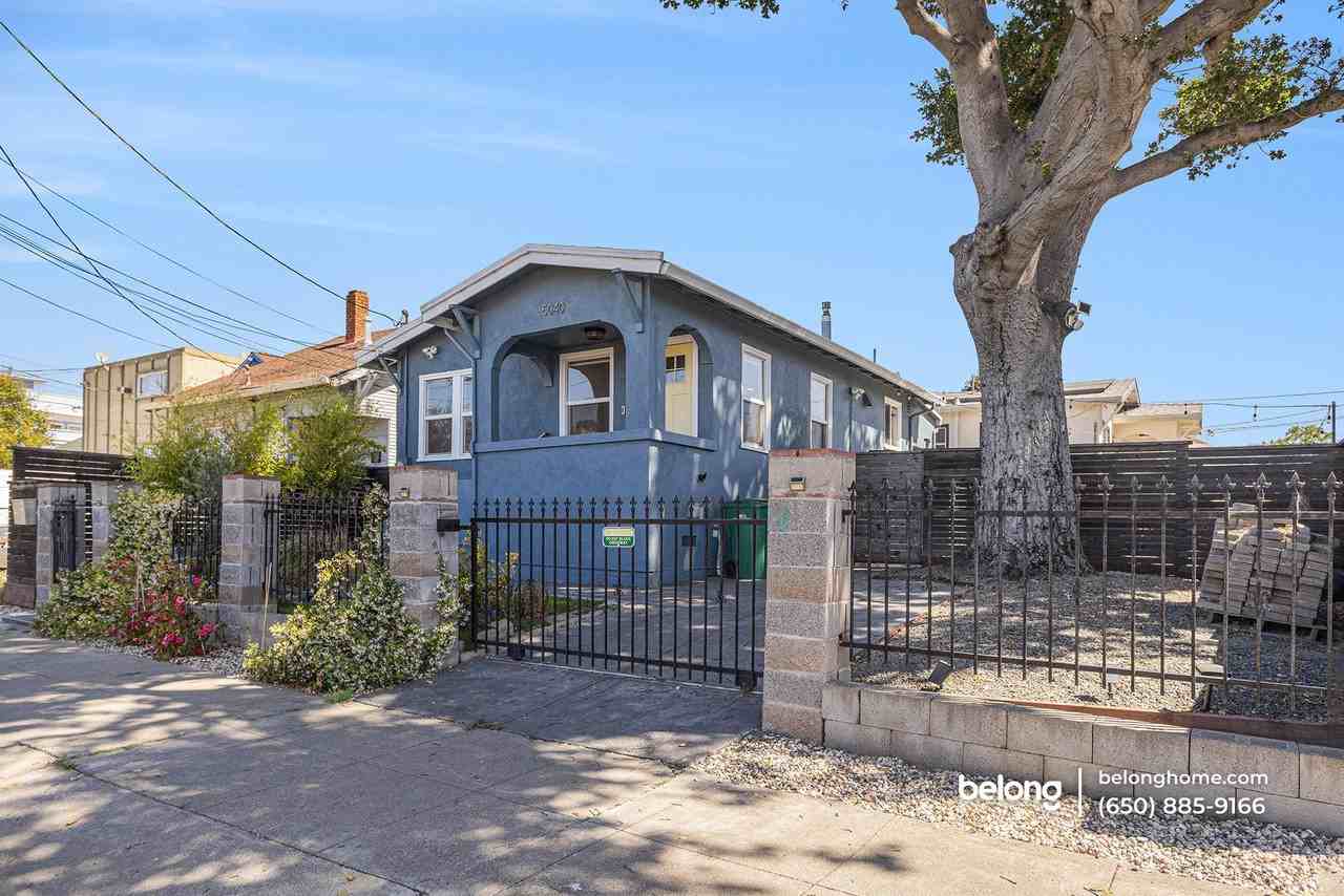 5040 Melrose Ave - Photo 2 of 20