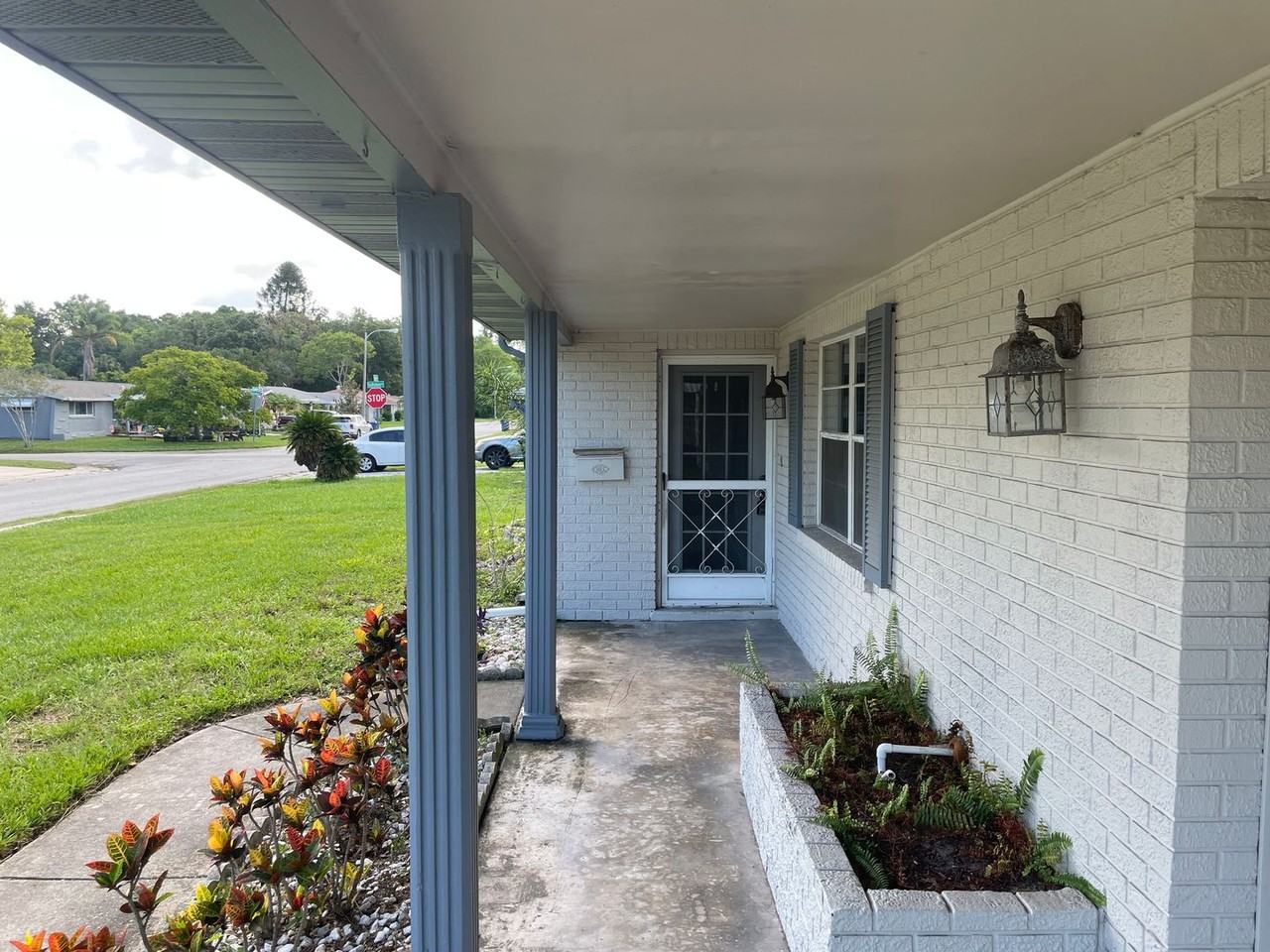 7552 Cumber Dr - Photo 4 of 34