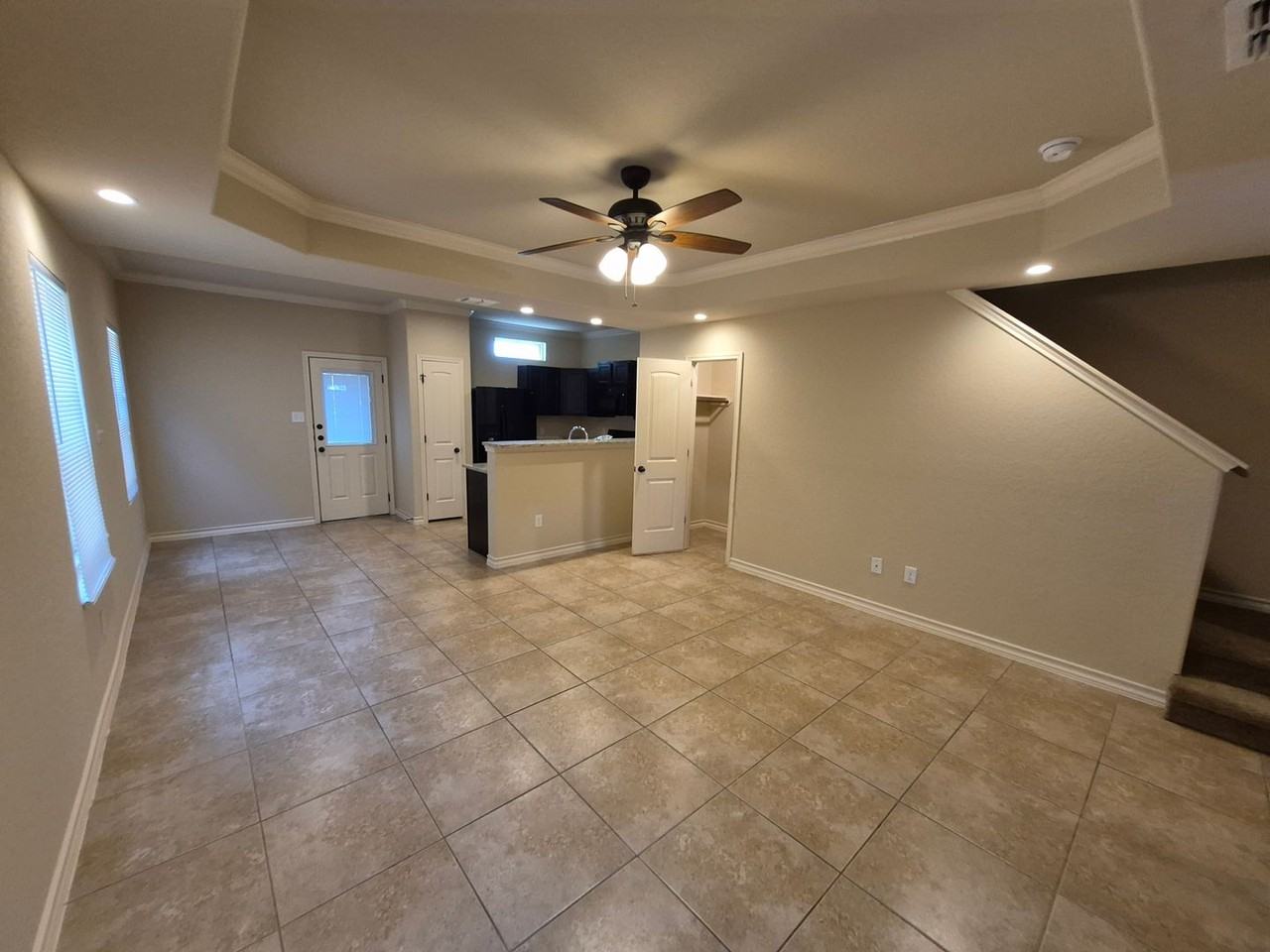 6838 Lakeview Dr #101 - Photo 3 of 23