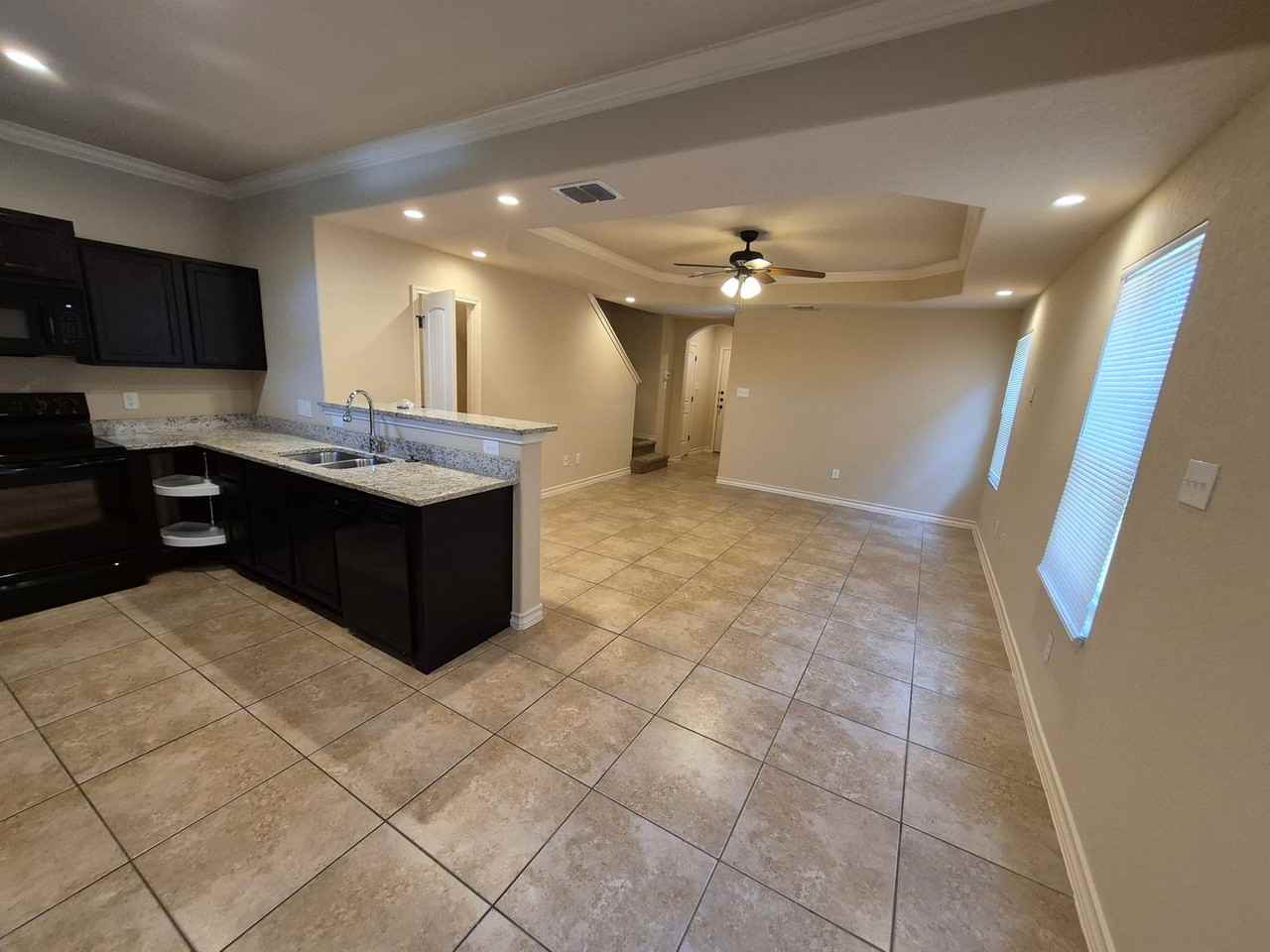 6838 Lakeview Dr #101 - Photo 4 of 23