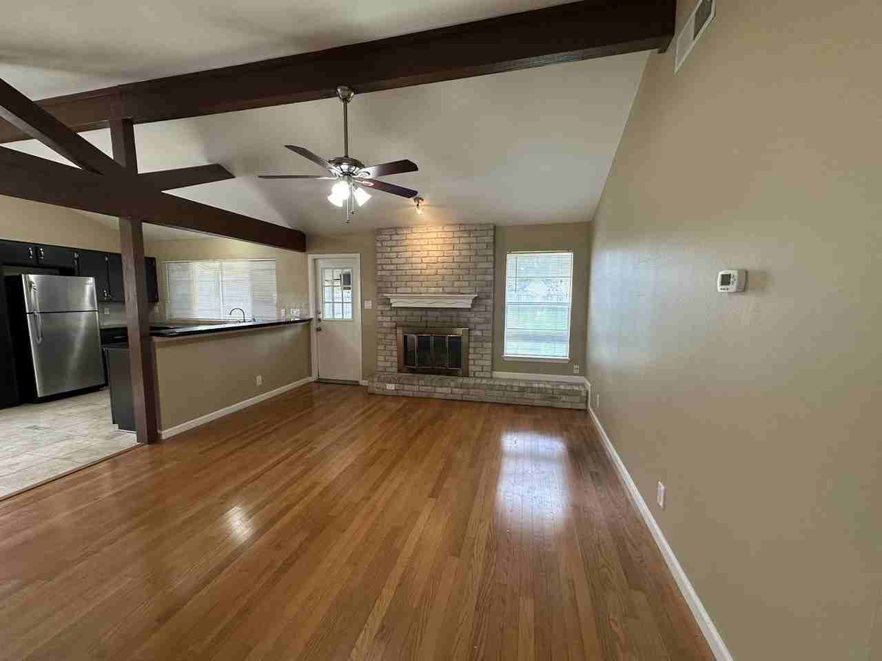 13314 Perthshire St - Photo 2 of 31