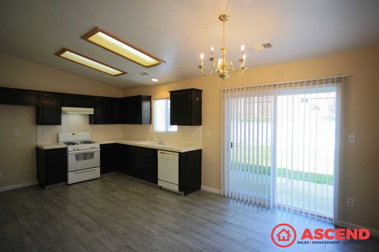 234 W Pilot Ave - Photo 5 of 15