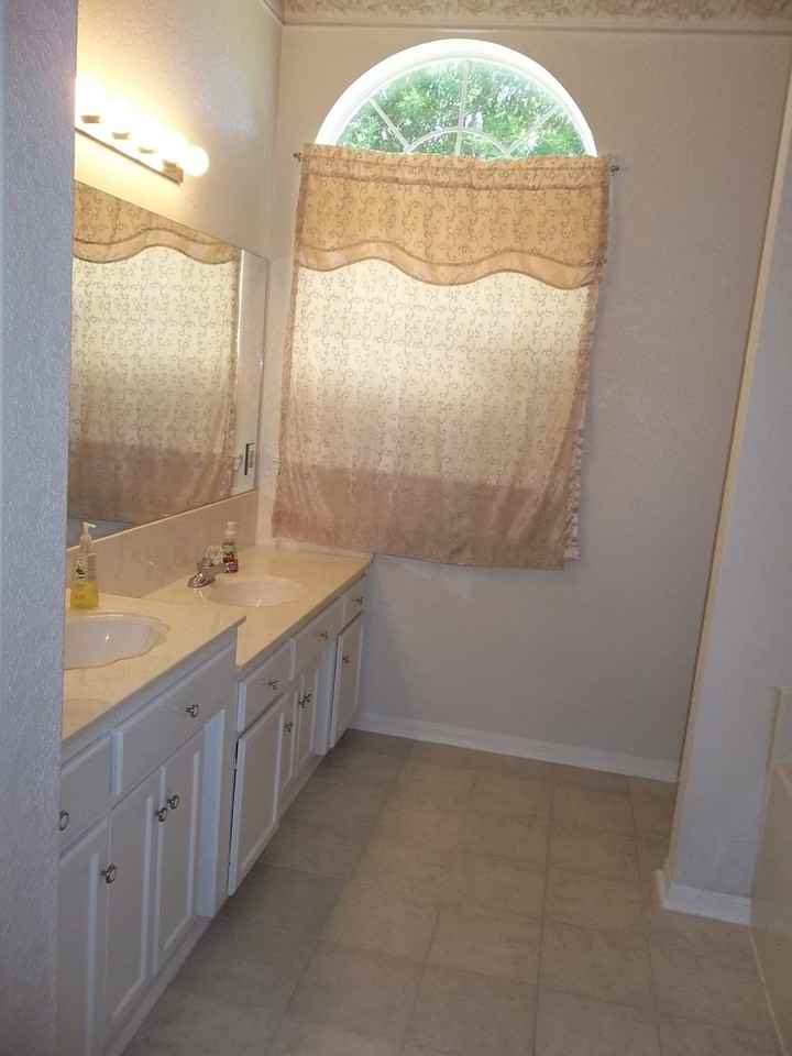 2703 Kinney Dr - Photo 6 of 13
