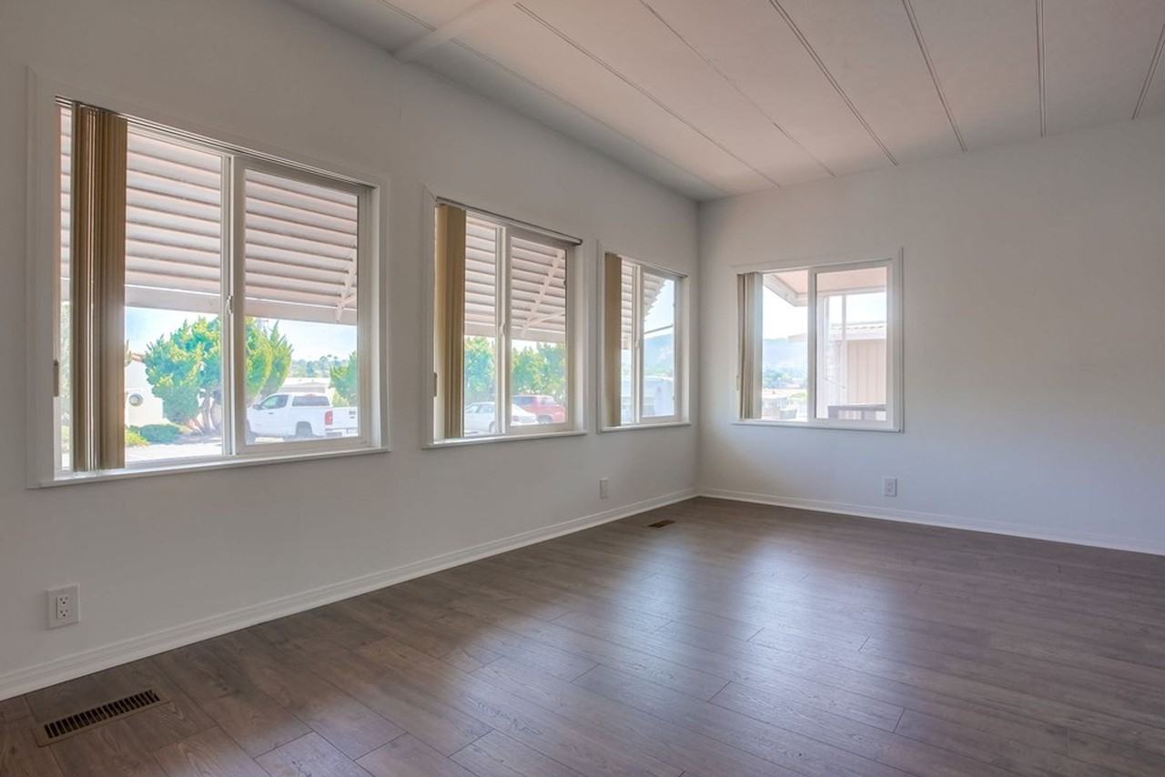 1501 Anza Ave - Photo 7 of 31