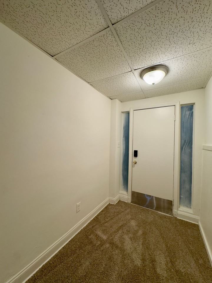 921 & 923 Saint Paul Street - Photo 2 of 9