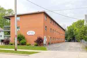 featured image of 836 Vine Ave