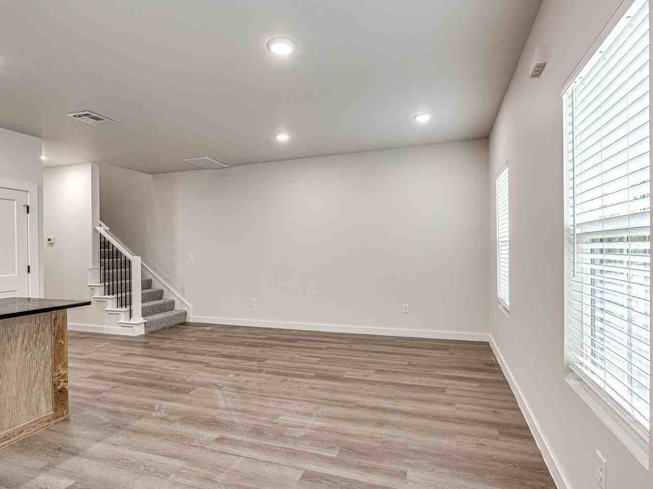 608 W 2nd St #110 - Photo 6 of 36