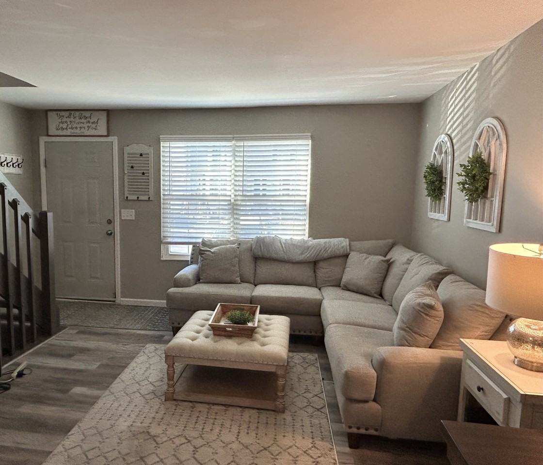 4945 Singleton Dr #4945 - Photo 2 of 19