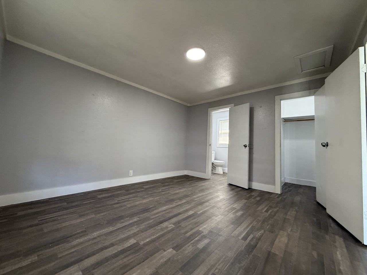 652 Riverside Dr #1 - Photo 4 of 7