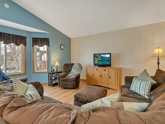 1214 Corrine Ct #NA - Photo 3 of 16