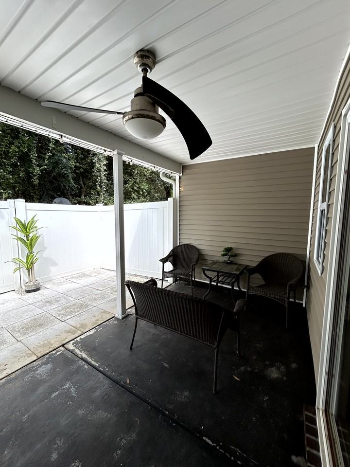 122 Sonata Cir #122 - Photo 3 of 20