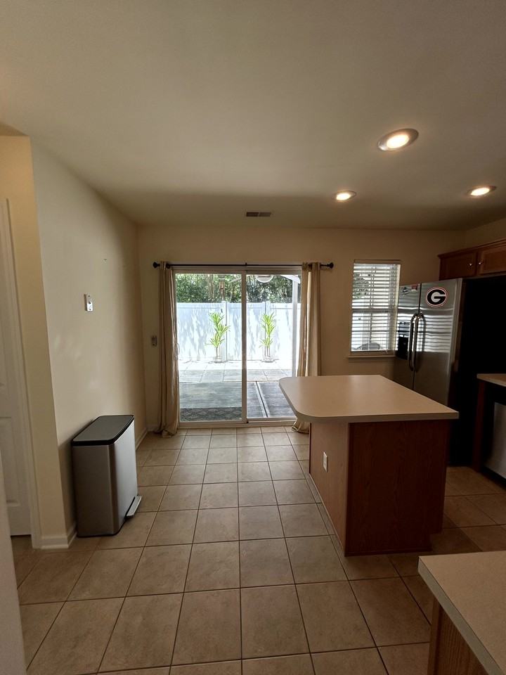 122 Sonata Cir #122 - Photo 7 of 20