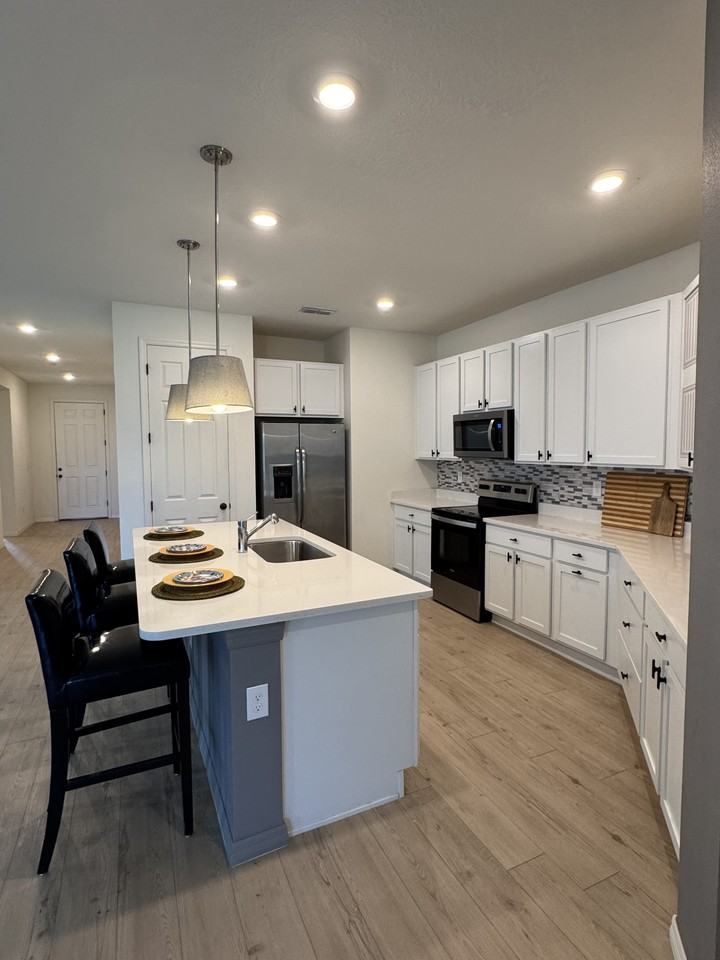 7306 34th Ct E #NA - Photo 5 of 27