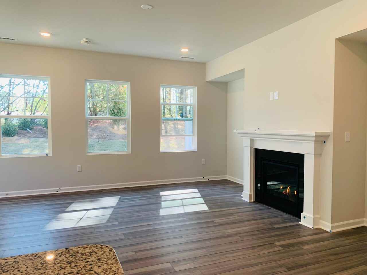 124 Jade Creek Dr #124 - Photo 2 of 10