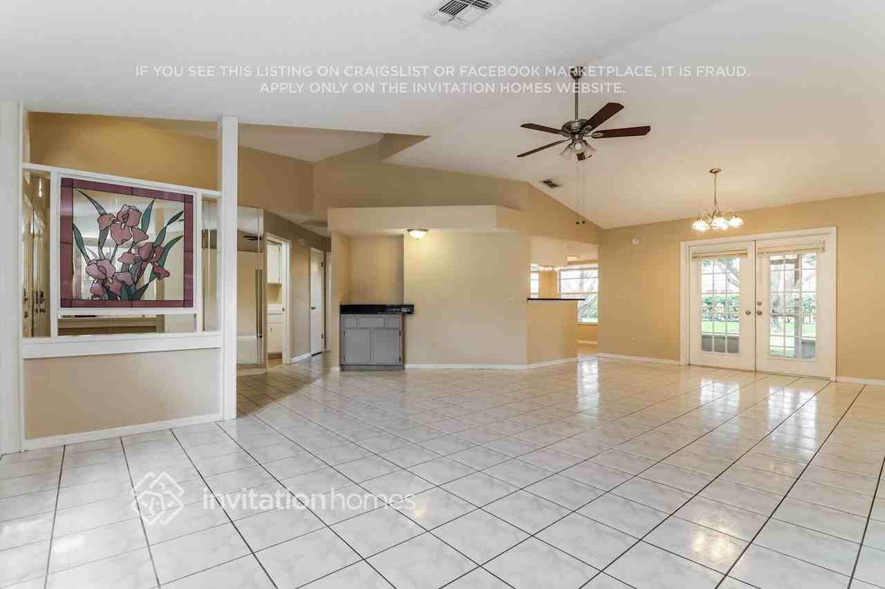 5909 Redhawk Dr - Photo 3 of 16