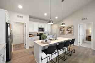17984 Galleria Ln - Photo 1 of 1