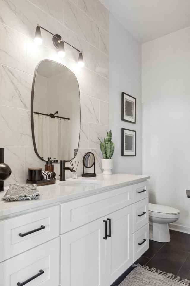 Thirty Seven West Farnam - Photo 7 of 50