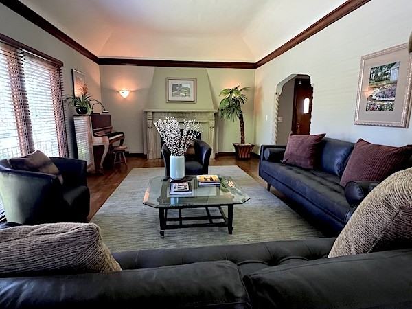 1700 Sherman Avenue - Photo 3 of 36