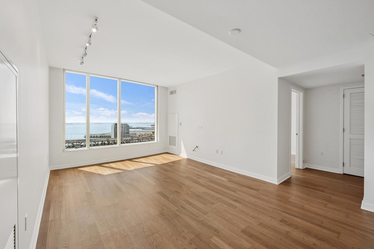 301 Main Street #25E - Photo 2 of 32