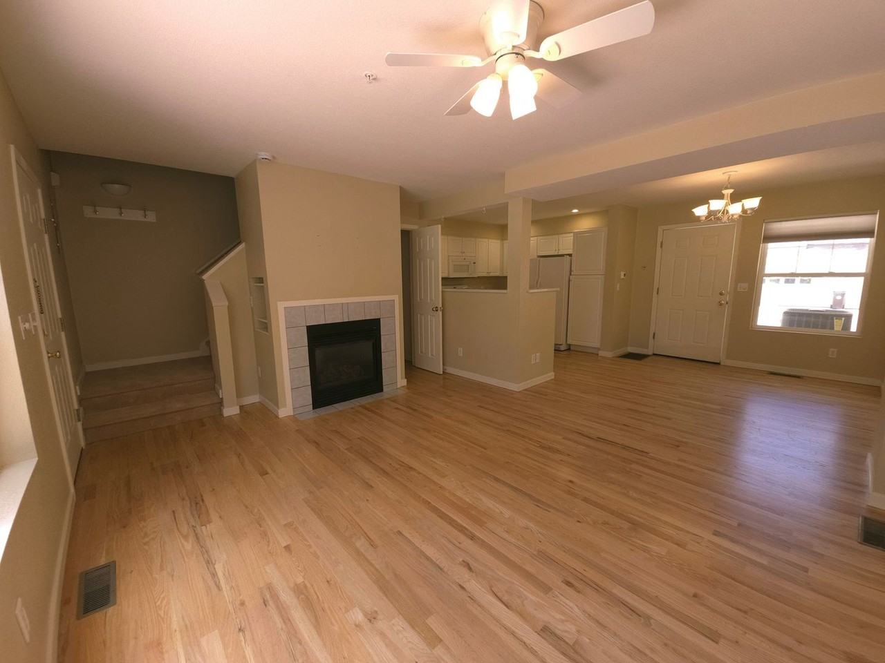 3790 Colorado Ave #E - Photo 6 of 24