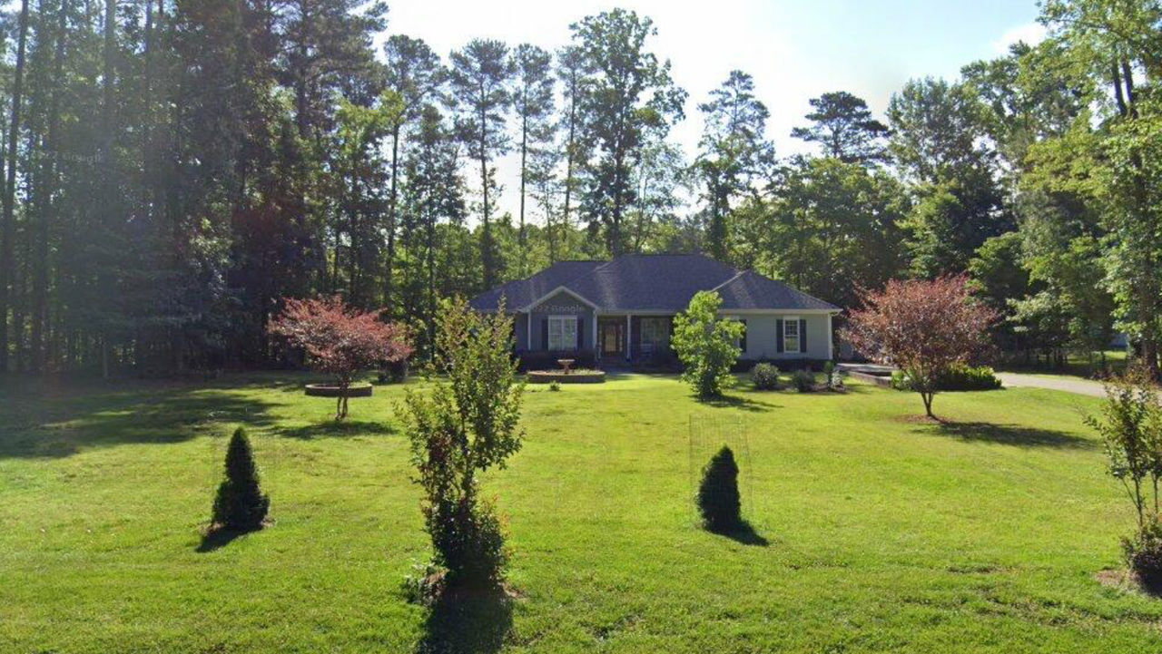 9012 Ray Rd - Photo 3 of 50