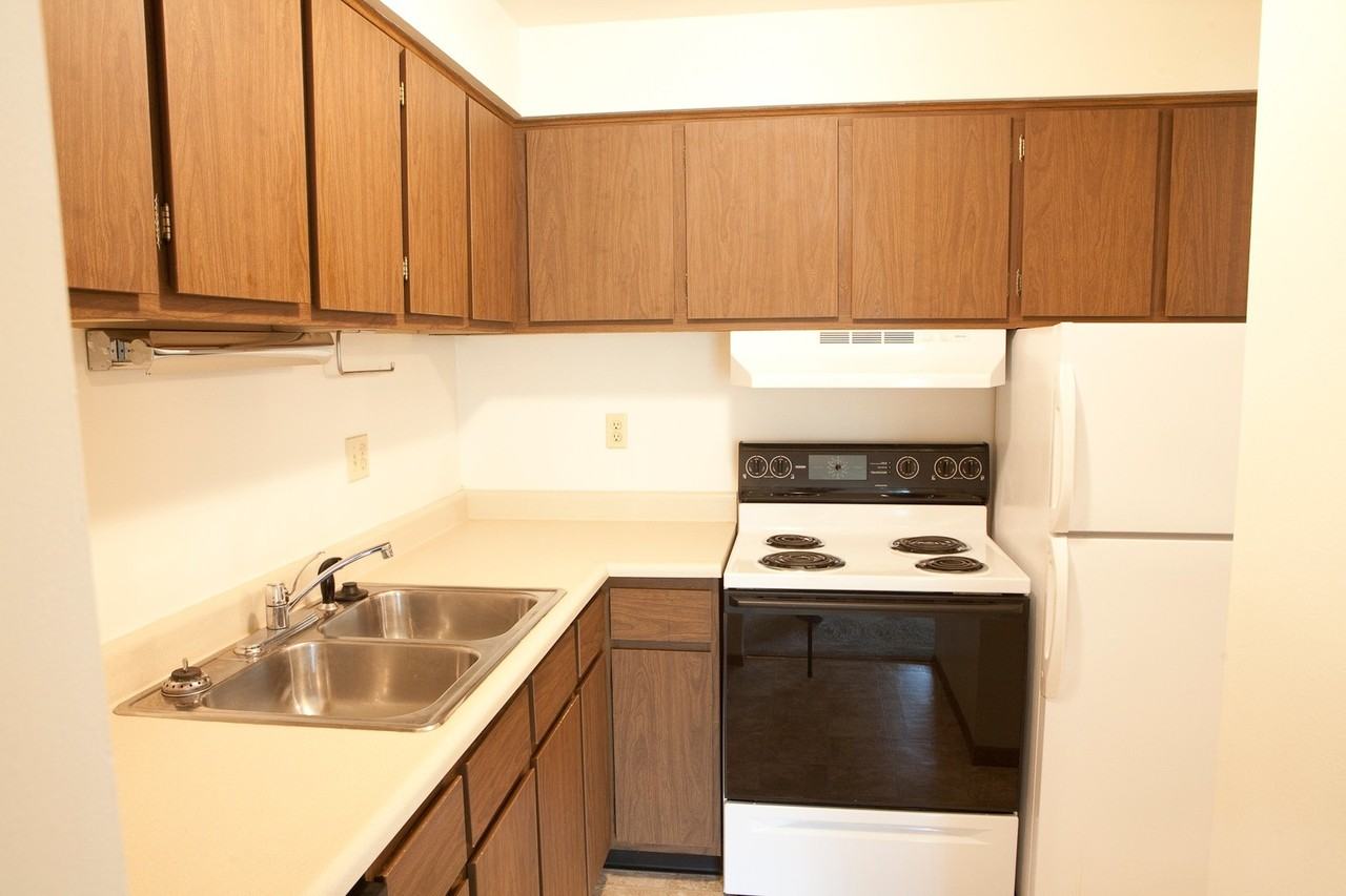 Old Orchard Trace Apartments - Photo 5 of 20