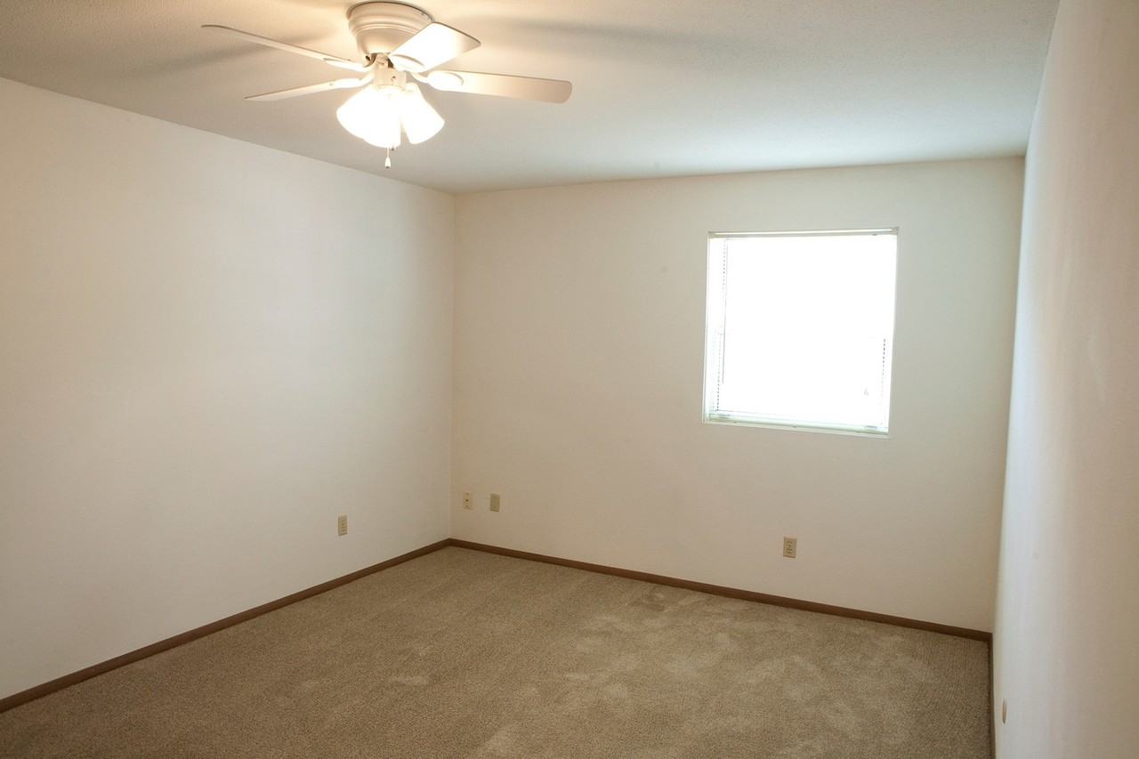 Old Orchard Trace Apartments - Photo 3 of 20