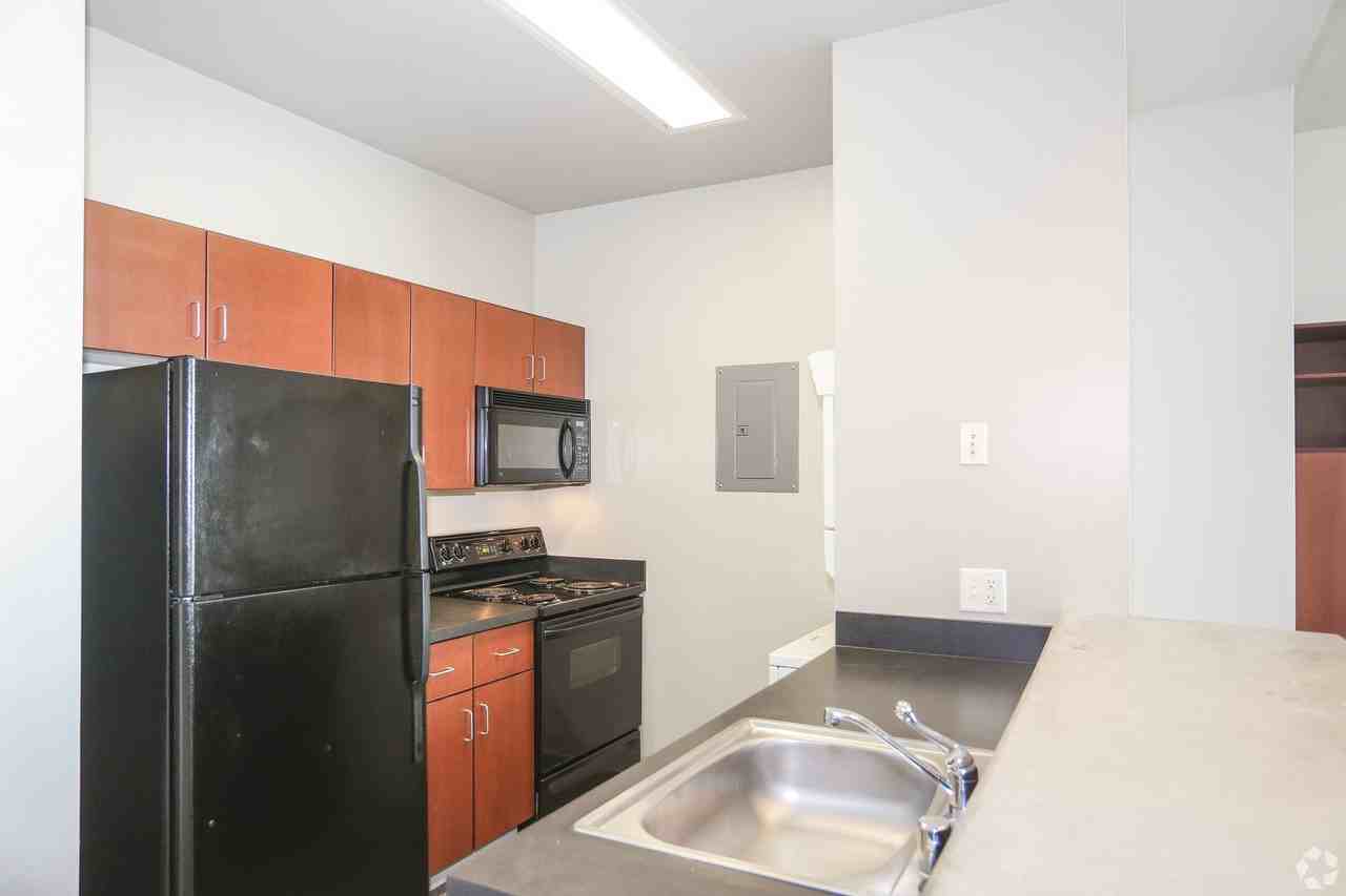 Lofts in the heart of downtown. - Photo 5 of 7