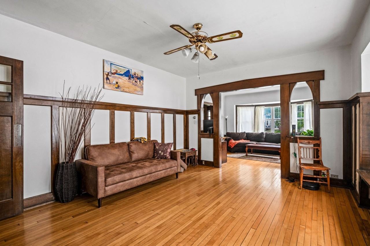 3013 N Murray Ave - Photo 5 of 22