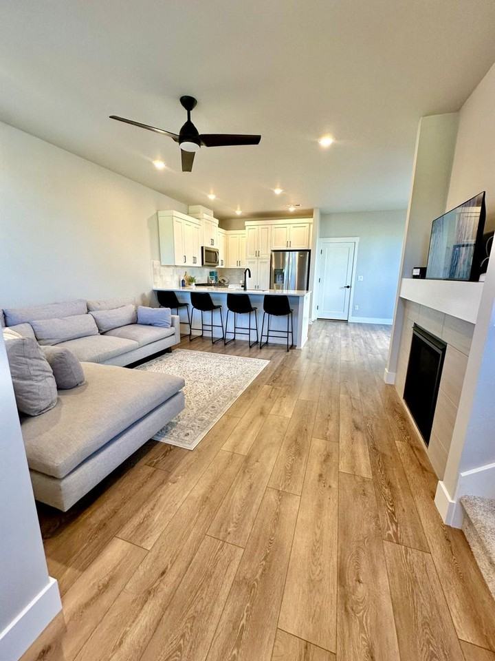 3801 Eagle Rd - Photo 2 of 30