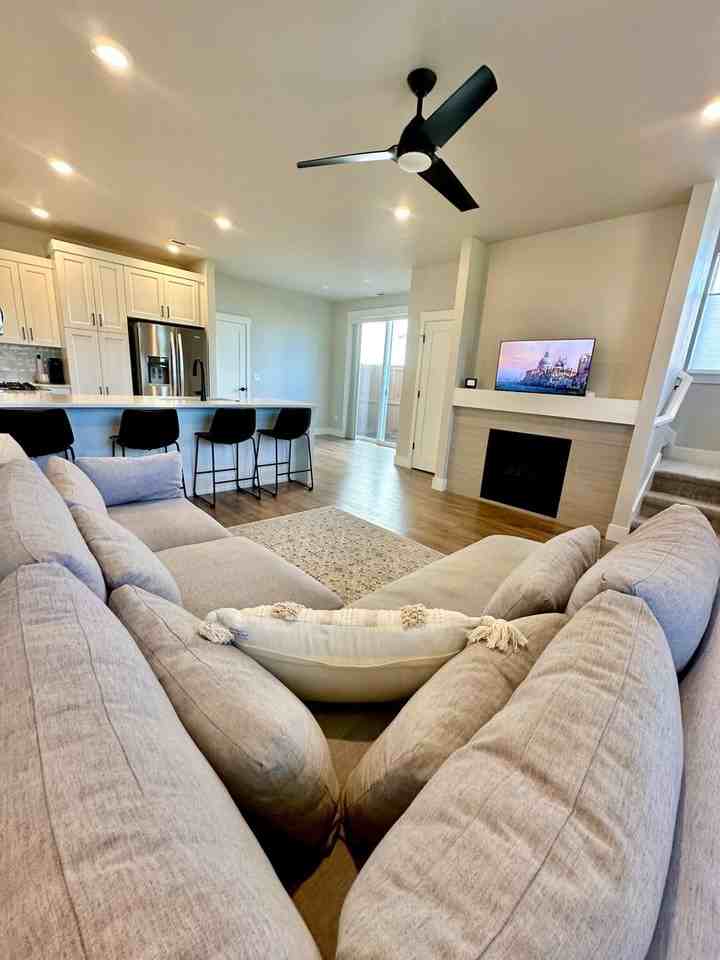 3801 Eagle Rd - Photo 3 of 30