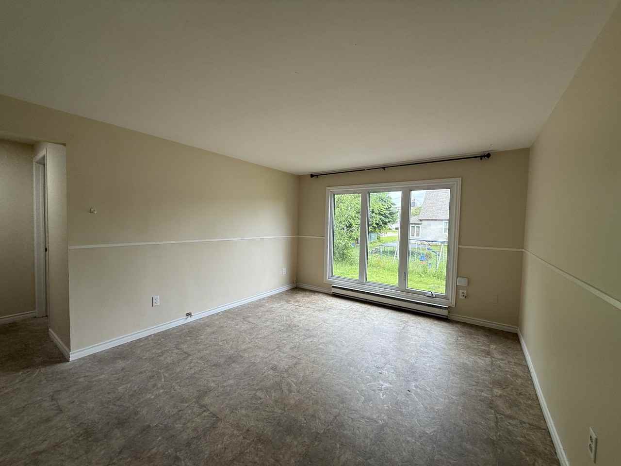 40 Ward St #6 - Photo 5 of 16