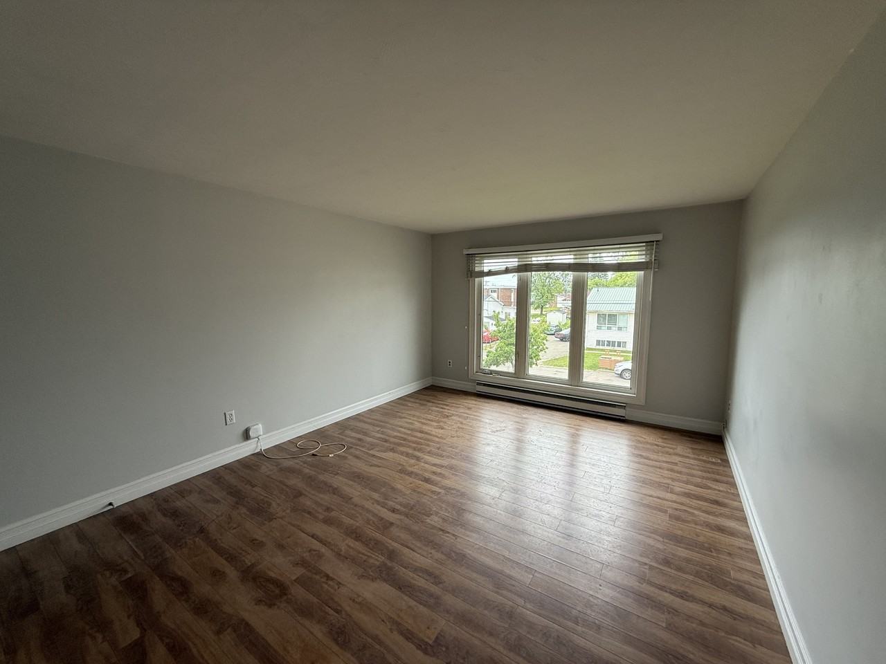 40 Ward St #8 - Photo 3 of 19