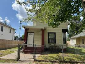 1065 Caulfield SW - Photo 1 of 1
