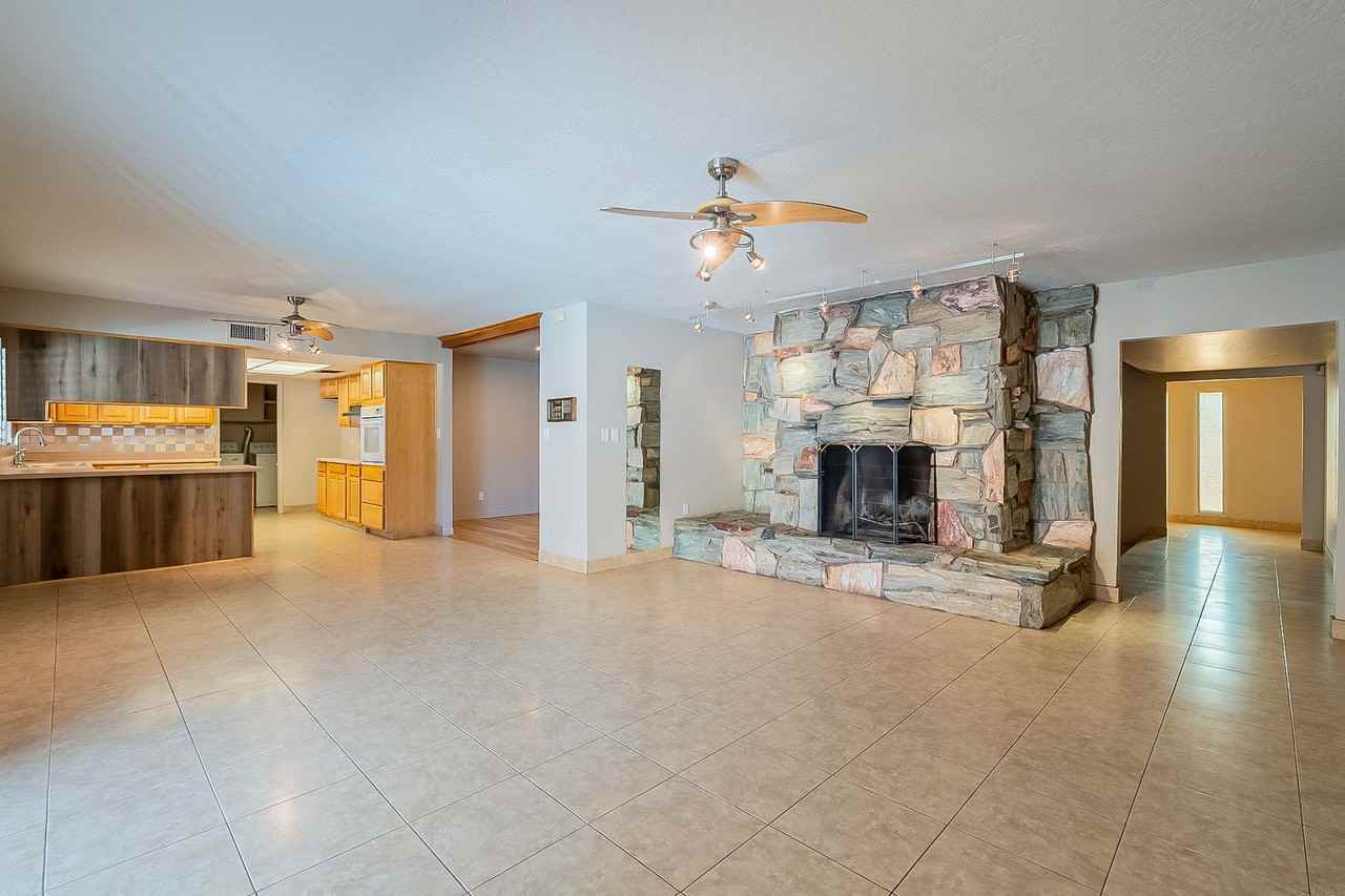 5802 W Frier Dr - Photo 2 of 39