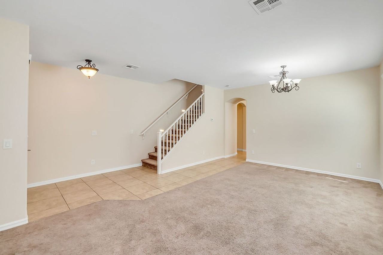 19054 E Seagull Dr - Photo 6 of 35