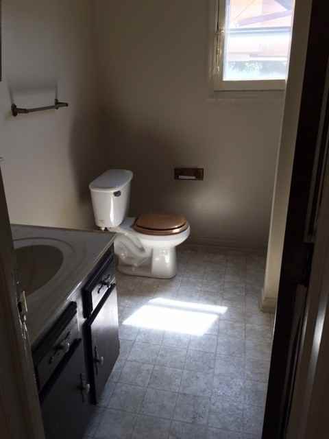 813 Grant St - Photo 7 of 7