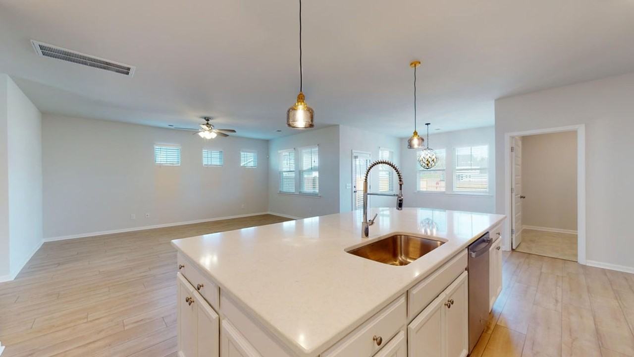 161 Greenbelt Ct - Photo 7 of 50