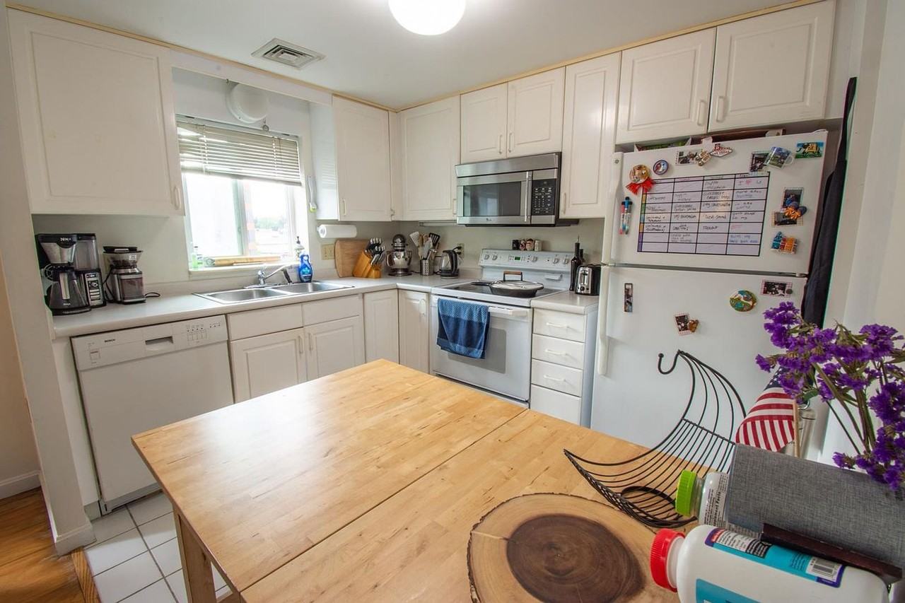 655 Concord Avenue #403 - Photo 2 of 19