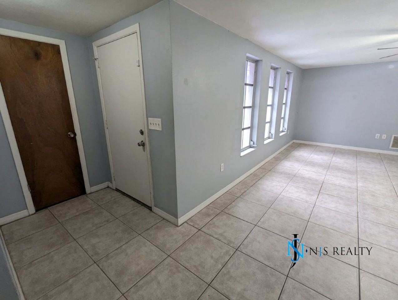 7741 Ironbark Dr - Photo 3 of 13